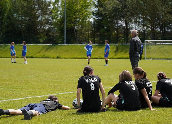 Grafika 12: Finał Wojewódzki Licealiady Dziewcząt na boisku w Garczegorzu