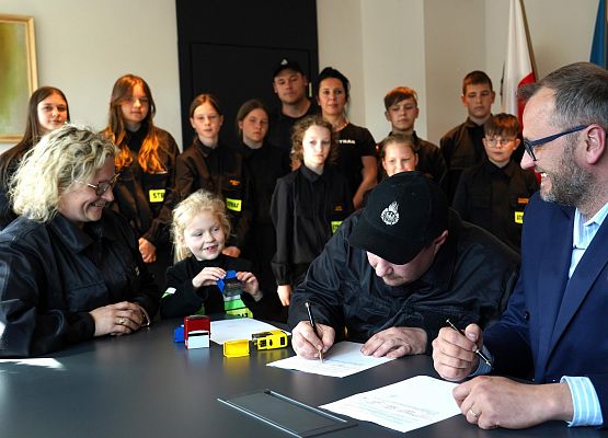 Grafika 2: Umowy na dotacje podpisane – ruszają projekty realizowane przez jednostki OSP