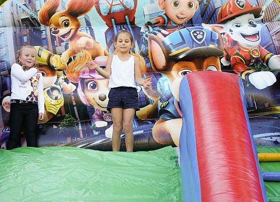 Grafika 8: Dożynki sołecko-parafialne w Garczegorzu