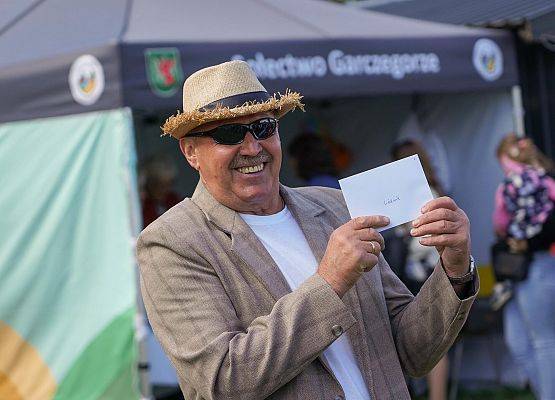 Grafika 46: Dożynki sołecko-parafialne w Garczegorzu