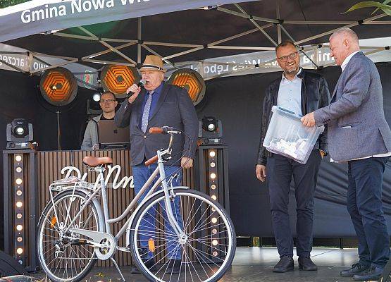 Grafika 47: Dożynki sołecko-parafialne w Garczegorzu