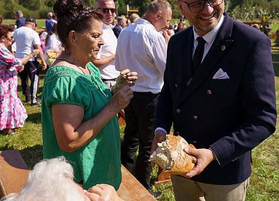 Grafika 48: XXV Dożynki Powiatowe w Lubowidzu – tradycja, rodzina, wspólnota