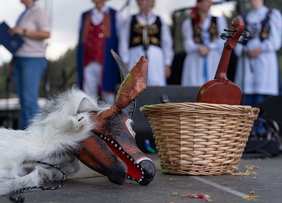 Grafika 99: XXV Dożynki Powiatowe w Lubowidzu – tradycja, rodzina, wspólnota