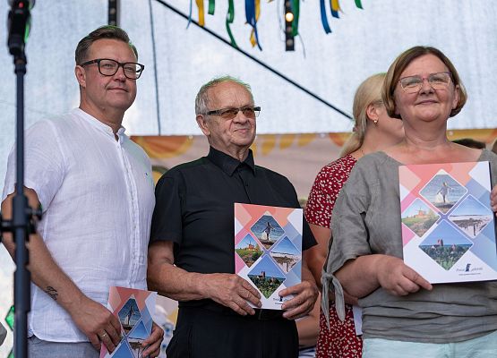 Grafika 105: XXV Dożynki Powiatowe w Lubowidzu – tradycja, rodzina, wspólnota