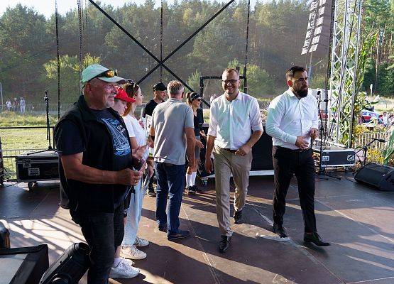 Grafika 135: XXV Dożynki Powiatowe w Lubowidzu – tradycja, rodzina, wspólnota