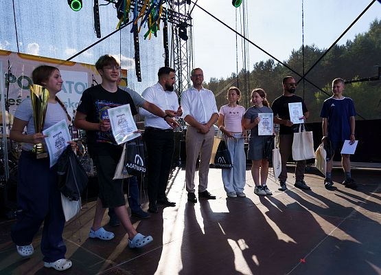 Grafika 140: XXV Dożynki Powiatowe w Lubowidzu – tradycja, rodzina, wspólnota