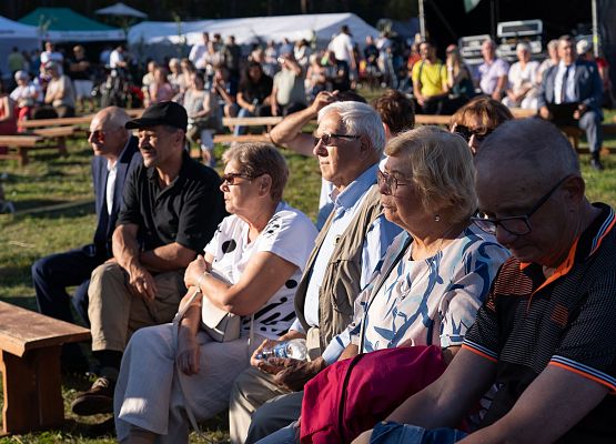 Grafika 172: XXV Dożynki Powiatowe w Lubowidzu – tradycja, rodzina, wspólnota