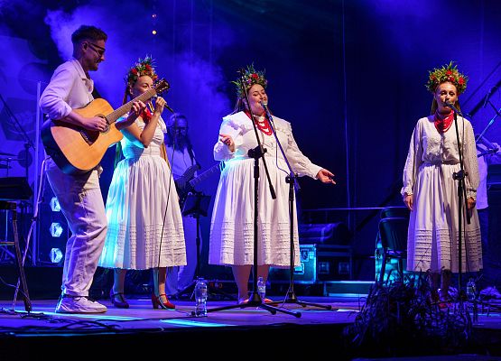 Grafika 199: XXV Dożynki Powiatowe w Lubowidzu – tradycja, rodzina, wspólnota