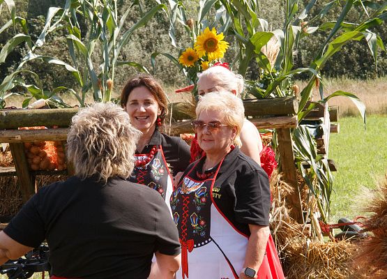 Grafika 224: XXV Dożynki Powiatowe w Lubowidzu – tradycja, rodzina, wspólnota