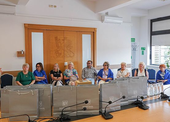 Grafika 3: KGW Mosty z wizytą w urzędzie po sukcesie w Zakopanem podczas Festiwalu "Polska od Kuchni"