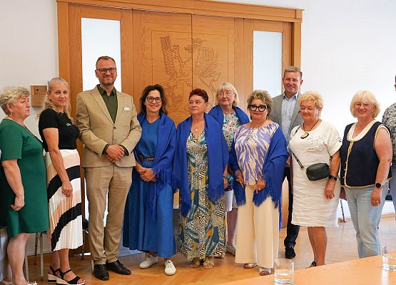 Grafika 8: KGW Mosty z wizytą w urzędzie po sukcesie w Zakopanem podczas Festiwalu "Polska od Kuchni"