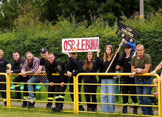 Grafika 6: OSP Łebień zwycięża w zawodach sportowo-pożarniczych