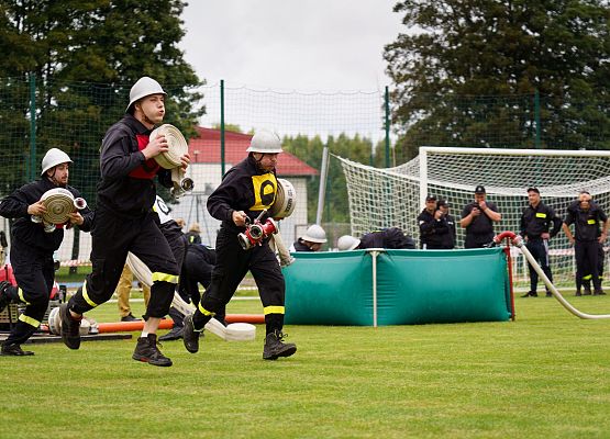 Grafika 68: OSP Łebień zwycięża w zawodach sportowo-pożarniczych