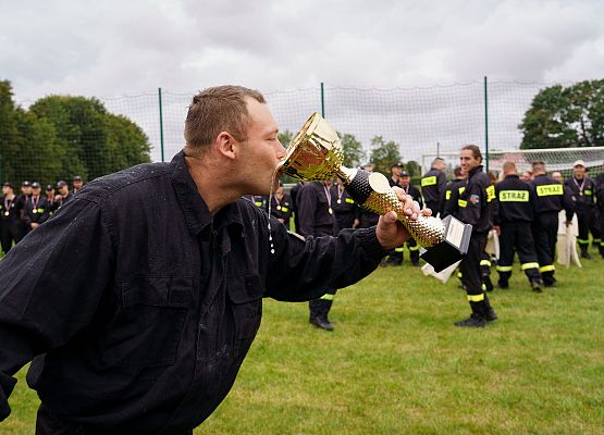 Grafika 101: OSP Łebień zwycięża w zawodach sportowo-pożarniczych