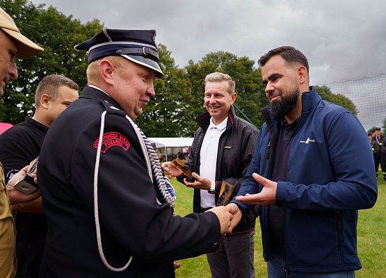 Grafika 103: OSP Łebień zwycięża w zawodach sportowo-pożarniczych