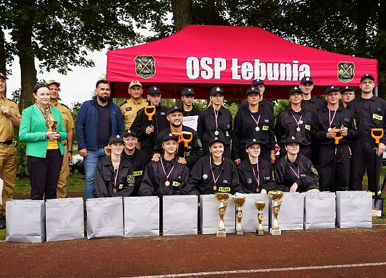 Grafika 112: OSP Łebień zwycięża w zawodach sportowo-pożarniczych