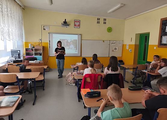 Grafika 17: Narodowe Czytanie 2025