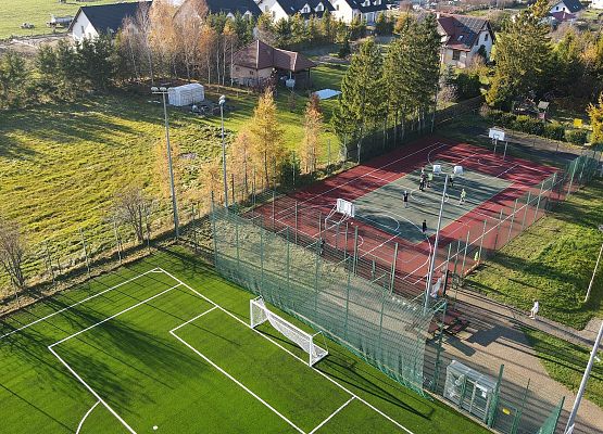 Grafika 10: Modernizacja Orlika w Nowej Wsi Lęborskiej zakończona