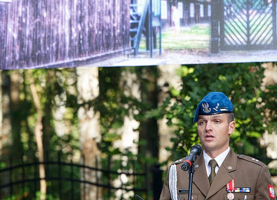 Grafika 34: Hołd dla Ofiar Marszu Śmierci w atmosferze zadumy (foto+wideo)