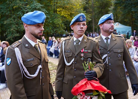 Grafika 37: Hołd dla Ofiar Marszu Śmierci w atmosferze zadumy (foto+wideo)