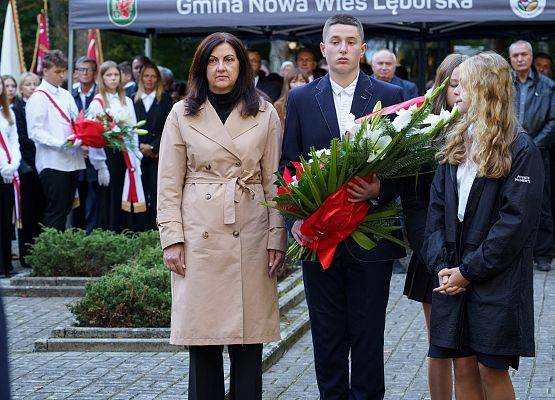 Grafika 96: Hołd dla Ofiar Marszu Śmierci w atmosferze zadumy (foto+wideo)