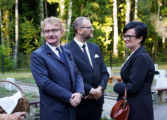 Grafika 105: Hołd dla Ofiar Marszu Śmierci w atmosferze zadumy (foto+wideo)