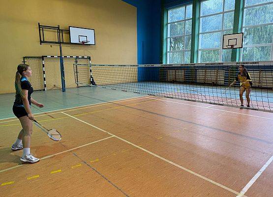 Grafika 14: Gminne Mistrzostwa w Badmintonie – Igrzyska Dzieci 2025