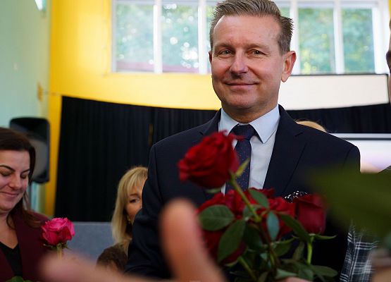 Grafika 17: Dzień Edukacji Narodowej w szkołach i przedszkolach