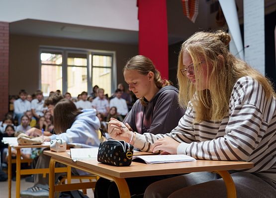 Grafika 57: Dzień Edukacji Narodowej w szkołach i przedszkolach