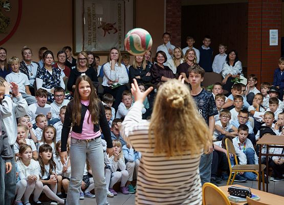 Grafika 61: Dzień Edukacji Narodowej w szkołach i przedszkolach