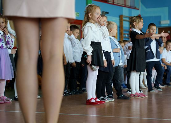 Grafika 86: Dzień Edukacji Narodowej w szkołach i przedszkolach