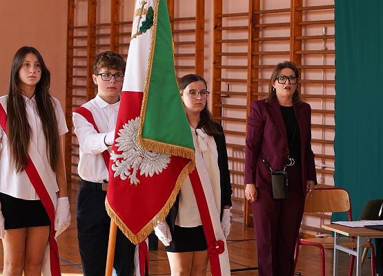 Grafika 116: Dzień Edukacji Narodowej w szkołach i przedszkolach