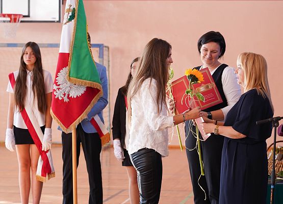 Grafika 132: Dzień Edukacji Narodowej w szkołach i przedszkolach