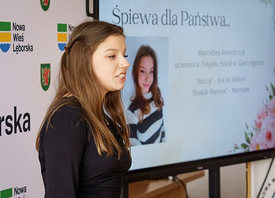 Grafika 2: Dzień Edukacji Narodowej w Urzędzie Gminy Nowa Wieś Lęborska