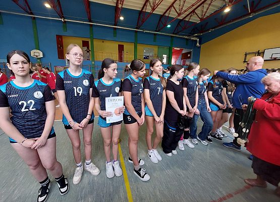 Grafika 10: Gminne Igrzyska Młodzieży w Unihokeju