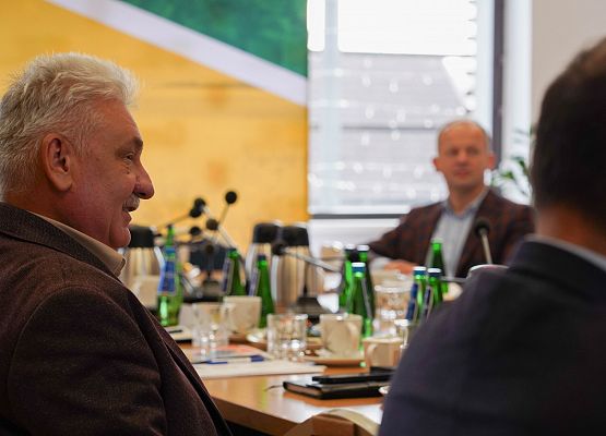 Grafika 2: Nadzwyczajne Zgromadzenie Wspólników ZZO „Czysta Błękitna Kraina” Sp. z o.o.