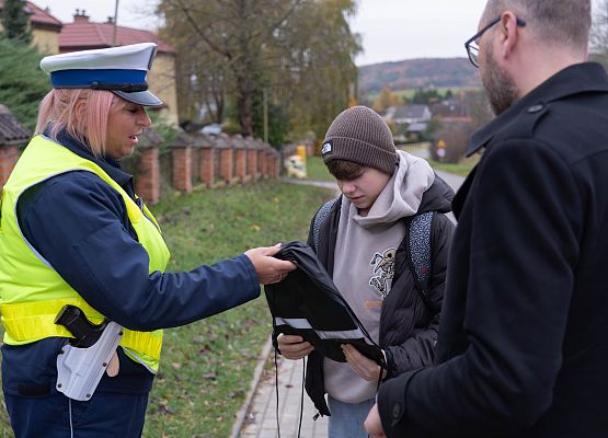 Grafika 7: Akcja edukacyjna „Bezpieczny uczeń w drodze do szkoły”