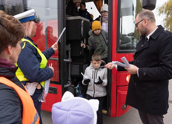 Grafika 21: Akcja edukacyjna „Bezpieczny uczeń w drodze do szkoły”