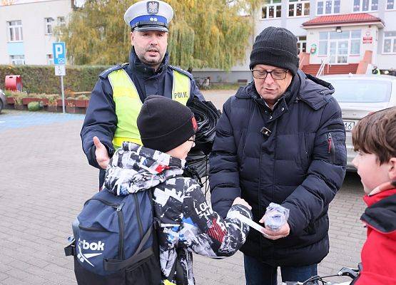 Grafika 5: „Bezpieczny uczeń w drodze do szkoły” – dzień II akcji