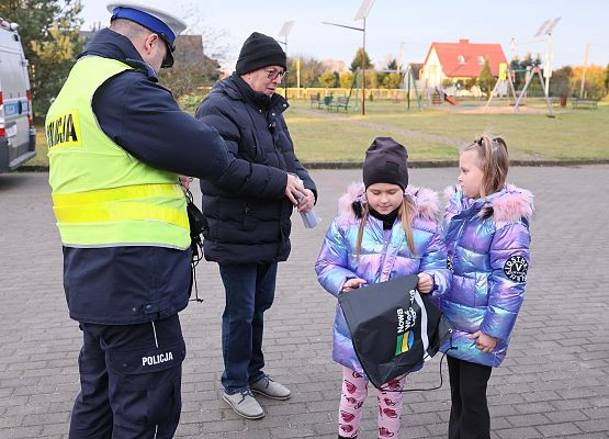 Grafika 6: „Bezpieczny uczeń w drodze do szkoły” – dzień II akcji