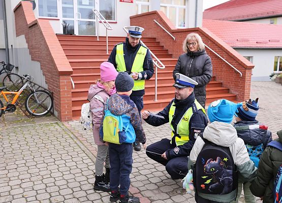 Grafika 15: „Bezpieczny uczeń w drodze do szkoły” – dzień II akcji