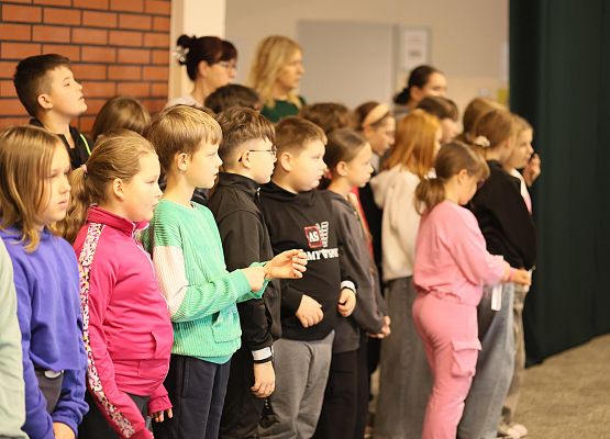 Grafika 18: „Bezpieczny uczeń w drodze do szkoły” – dzień II akcji