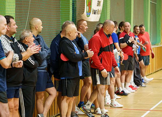 Grafika 2: Drużynowy Turniej Tenisa Stołowego Amatorów w Nowej Wsi Lęborskiej