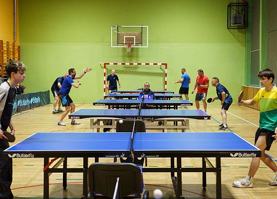 Grafika 9: Drużynowy Turniej Tenisa Stołowego Amatorów w Nowej Wsi Lęborskiej