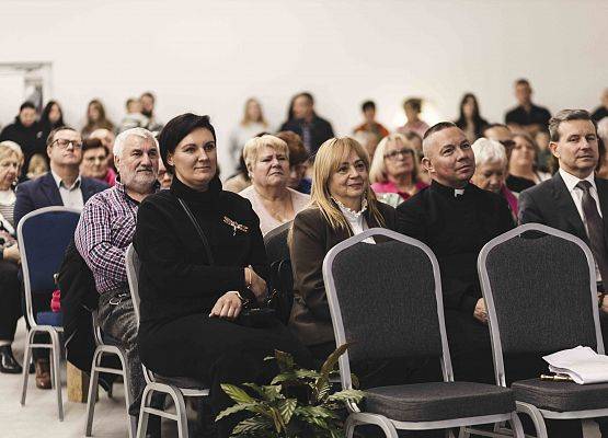 Grafika 18: Nowa świetlica w Leśnicach otwarta