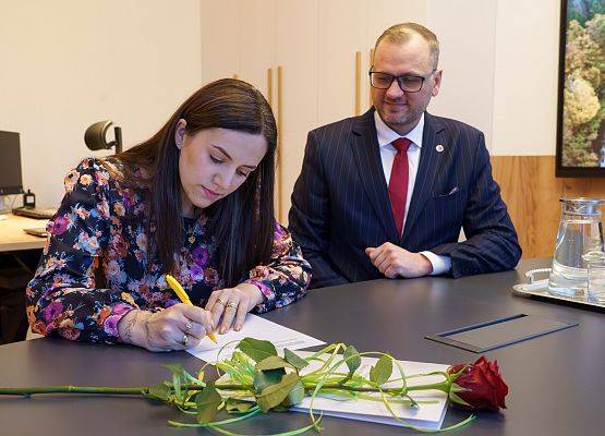 Grafika 4: Awans zawodowy