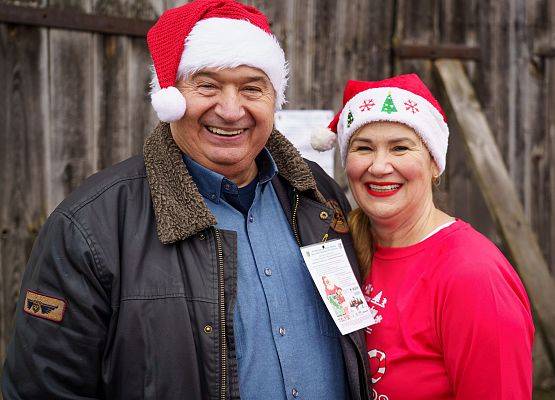 Grafika 45: XIII Mikołajkowe Nordic Walking w Obliwicach za nami