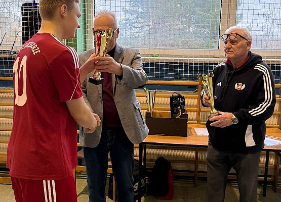 Grafika 18: Mikołajkowy turniej piłkarski w Łebieniu