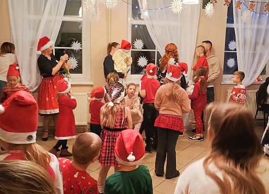 Grafika 25: Mikołajkowe szaleństwo w Gminie Nowa Wieś Lęborska