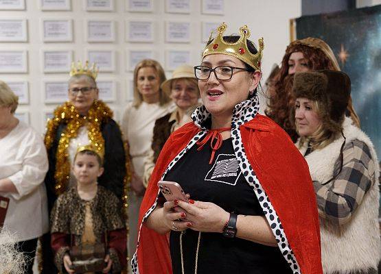 Grafika 3: Świąteczne jasełka biblioteki w Hospicjum im. Świętego Józefa